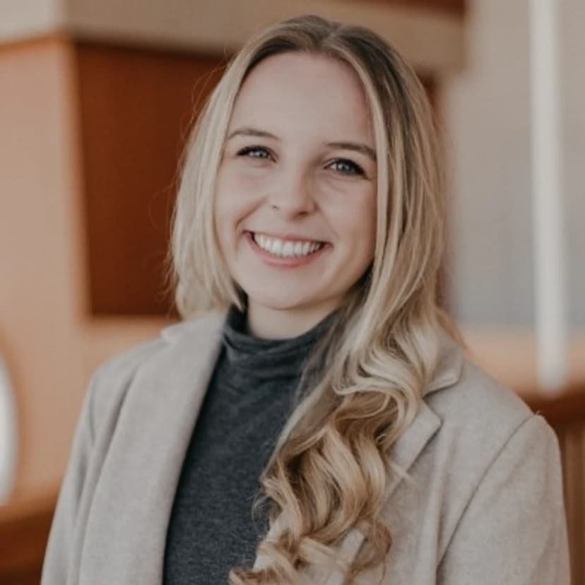 Julia O'Halla - Licensed Therapist in Michigan