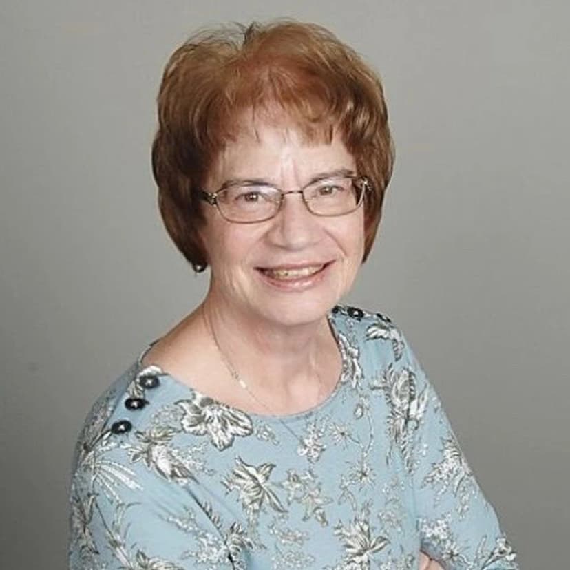 Marianne Tomlinson - Licensed Therapist in Illinois