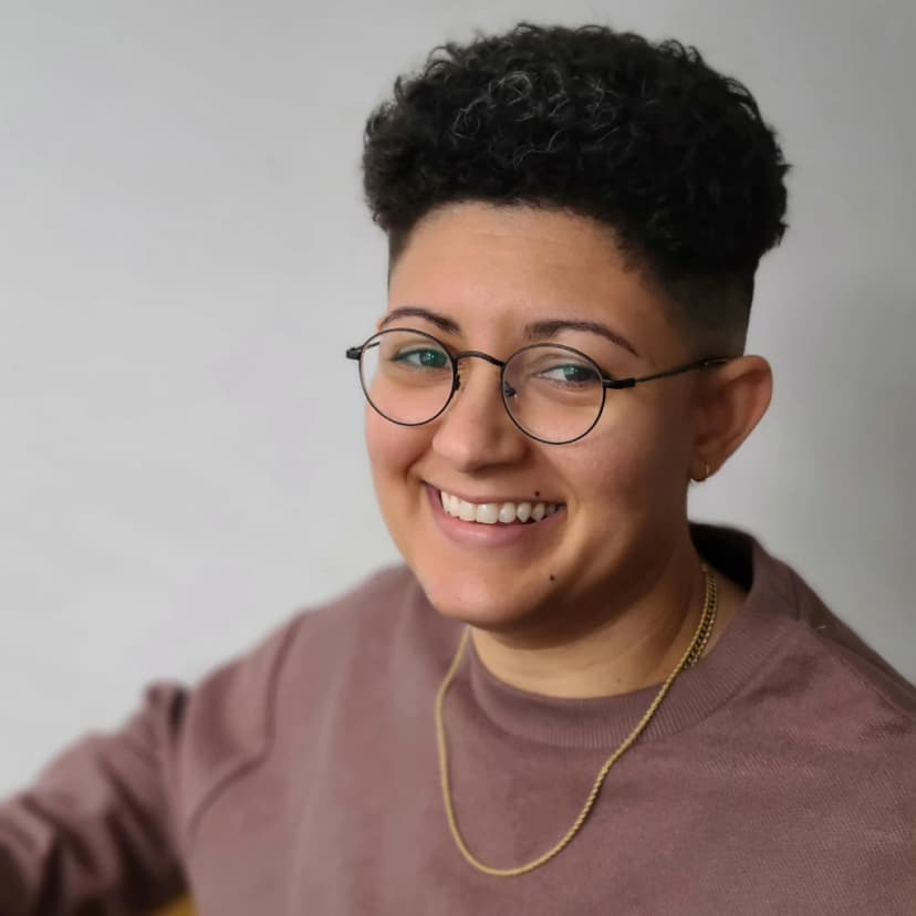 Elise Hernandez - Licensed Therapist in Illinois
