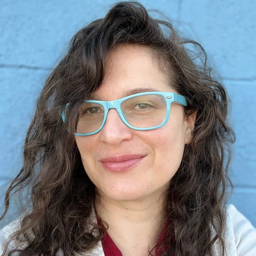 Caila Lipovsky - Licensed Therapist in Arizona