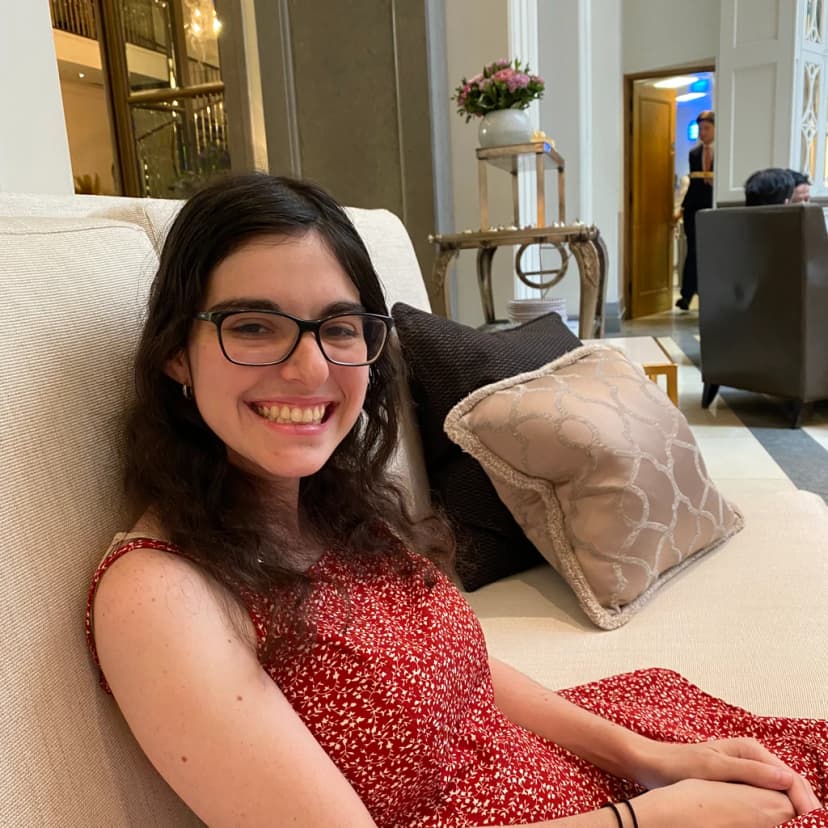 Sara Nocton - Licensed Therapist in Illinois